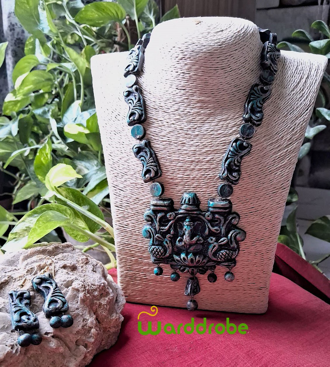 Handmade & Hand‑Painted Terracotta Jewellery Set - Image 2