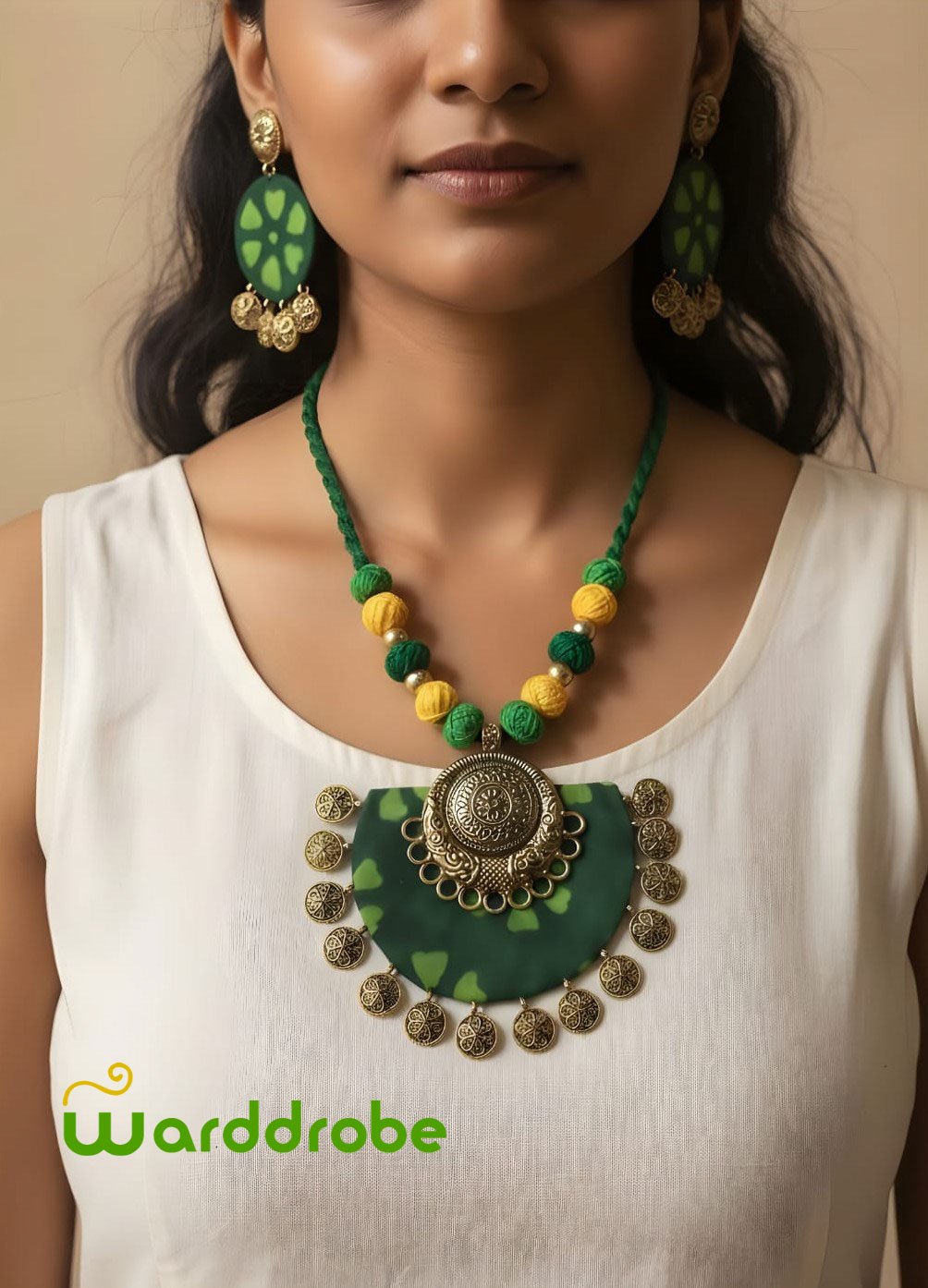 Handmade Fabric Jewellery Set - Image 4