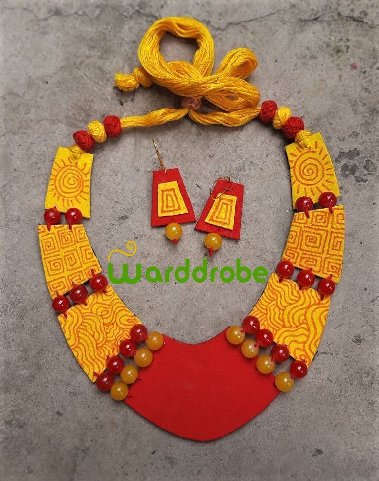 Handmade Fabric Jewellery Set - Image 4