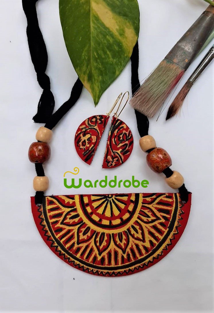 Handmade & Hand‑Painted Fabric Jewellery Set - Image 4