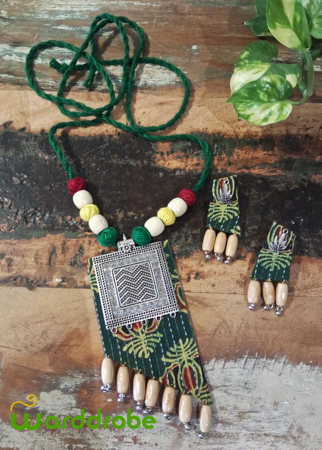 Handmade & Hand‑Painted Fabric Jewellery Set - Image 2