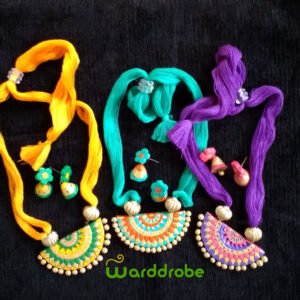 Handmade & Hand‑Painted Terracotta Jewellery Pendant Set.