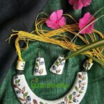 Handmade & Hand‑Painted Terracotta Jewellery Pendant Set.