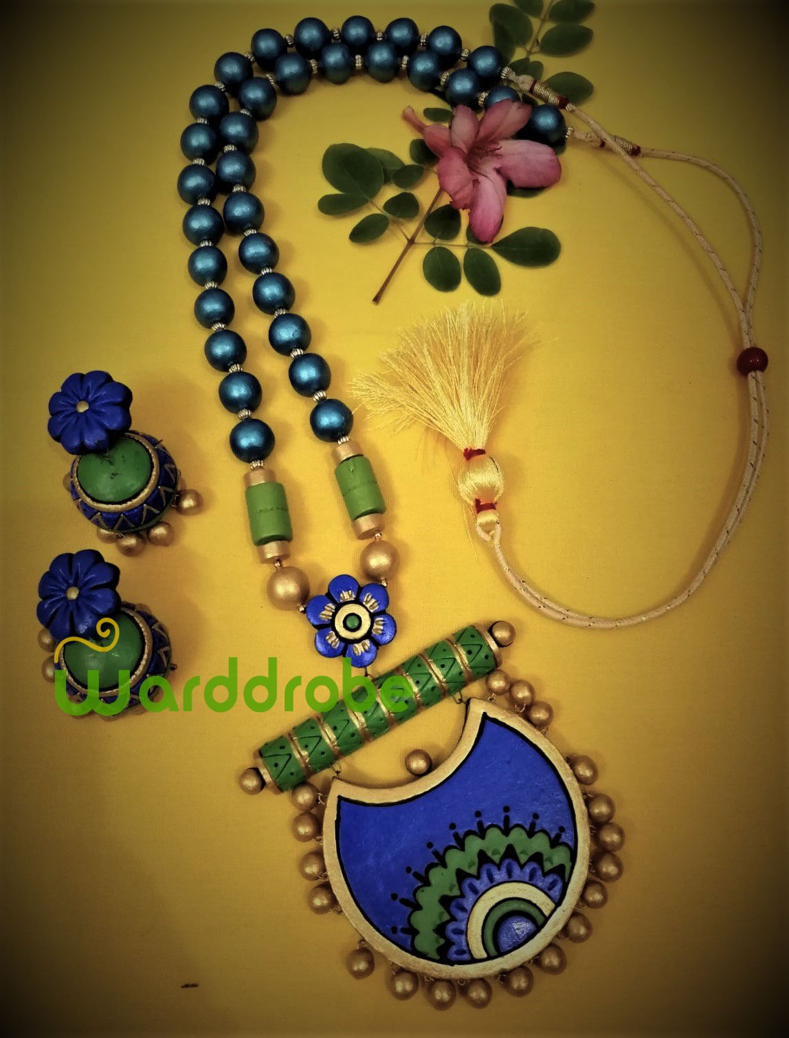 Handmade & Hand‑Painted Terracotta Jewellery Pendant Set.