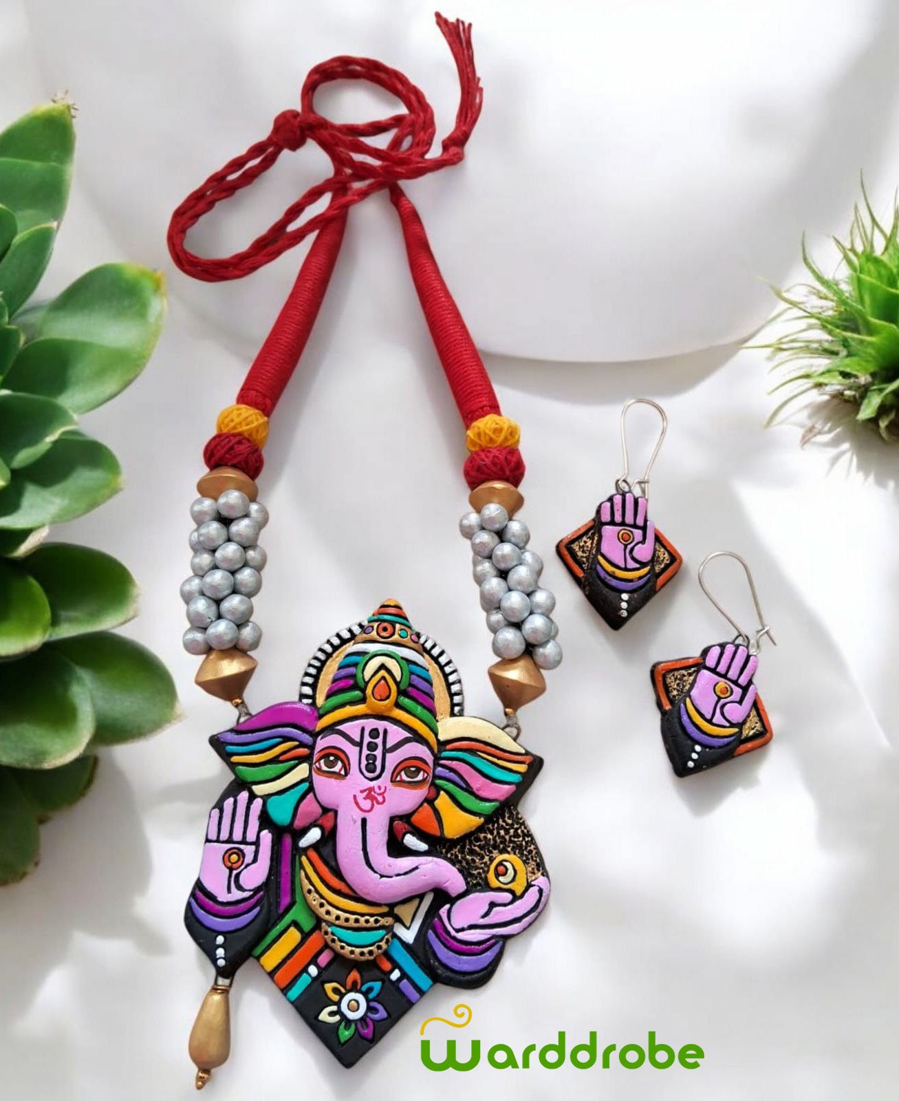 Handmade & Hand‑Painted Terracotta Jewellery Pendant Set.