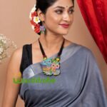 Handmade & Hand‑Painted Terracotta Jewellery Pendant Set.