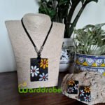 Handmade & Hand‑Painted Terracotta Jewellery Pendant Set.