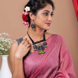 Handmade & Hand‑Painted Terracotta Jewellery Pendant Set.