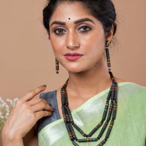 Handmade & Hand‑Painted Terracotta Jewellery Pendant Set.