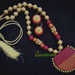 Handmade & Hand‑Painted Terracotta Jewellery Pendant Set.