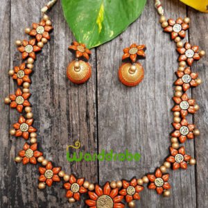 Handmade & Hand‑Painted Terracotta Jewellery Pendant Set.