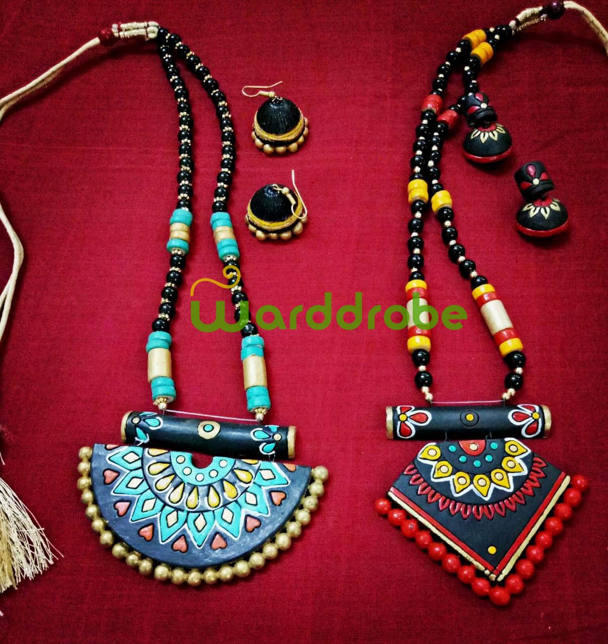 Handmade & Hand‑Painted Terracotta Jewellery Pendant Set.