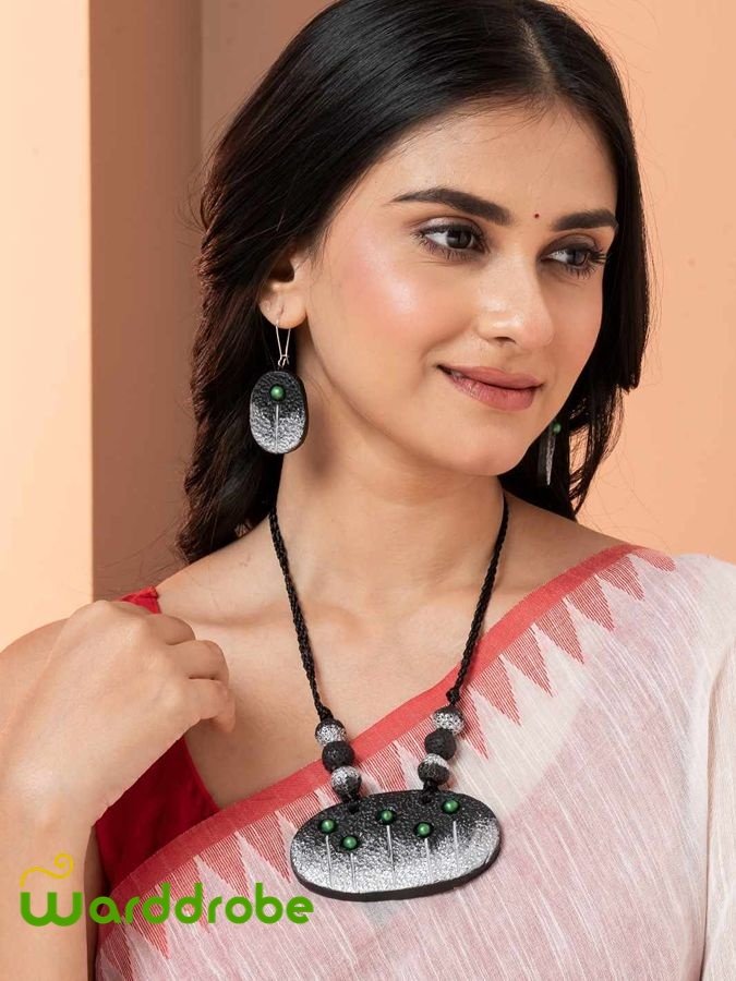 Best handmade jewellery wholesaler in Kolkata India