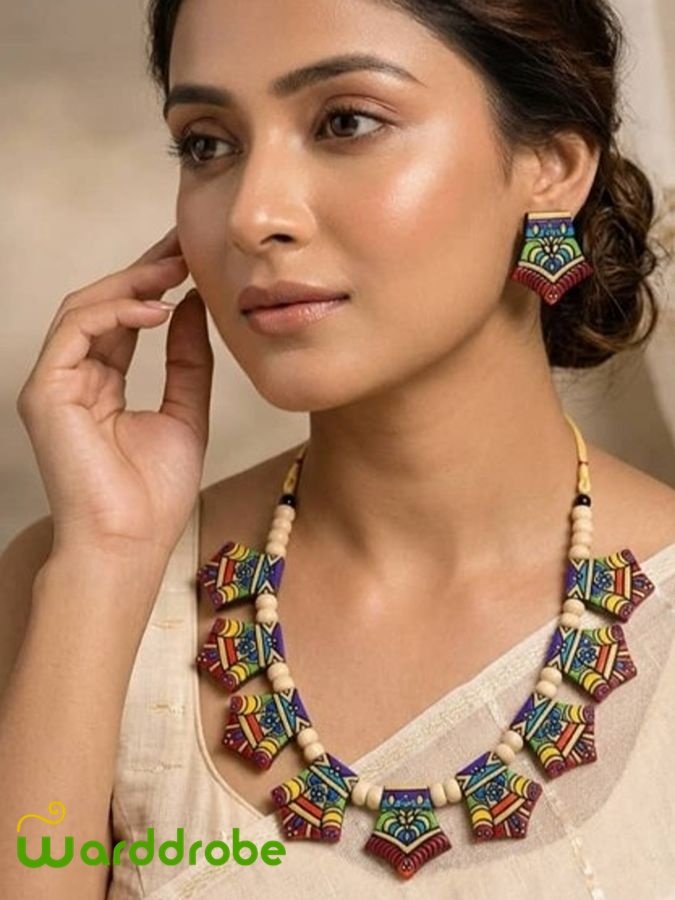 Handmade & Hand‑Painted Terracotta Jewelry Pendant Set - Image 2