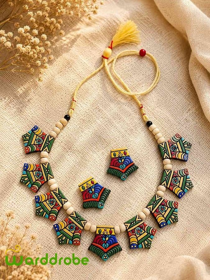 Handmade & Hand‑Painted Terracotta Jewelry Pendant Set - Image 3