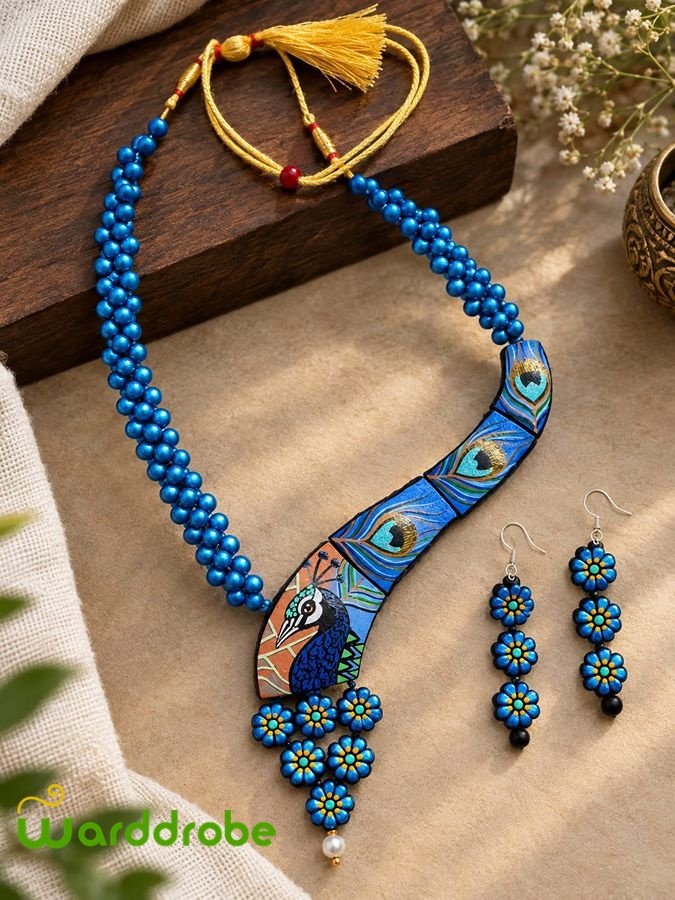 Handmade & Hand‑Painted Terracotta Jewelry Pendant Set - Image 2